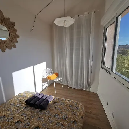 Holiday home Logement Independant Renove Tres Belle Terrasse Vue Mer Port Et *
